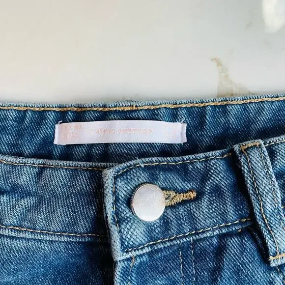 ZARA | Women’s Star Studded Mid Rise Straight Jeans Size 8 Fun Pop Button Fly - Picture 5 of 11